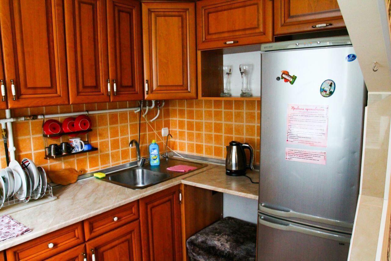 Tihogo 15 Appartement Oezjhorod Buitenkant foto